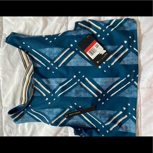 NWT crop workout top
